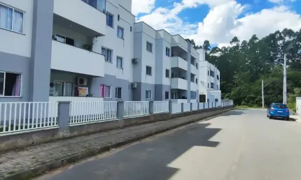 Amplo apartamento no bairro Ribeirão das Pedras em Indaial SC