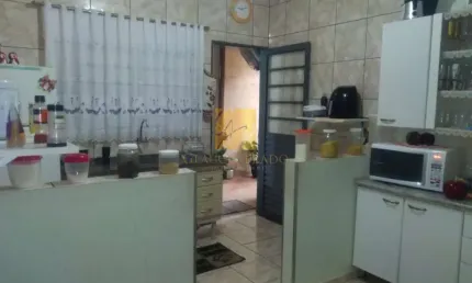 Casa com 2 quartos à venda no Jardim Vânia Maria, Bauru 