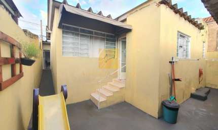 Casa com 3 quartos à venda no Jardim Redentor, Bauru 