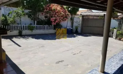 Casa com 3 quartos à venda no Jardim Vânia Maria, Bauru 