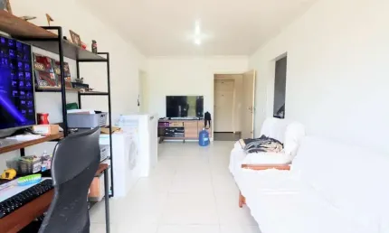 Apartamento para Venda em Torres, Centro, 2 dormitórios, 1 banheiro, 1 vaga