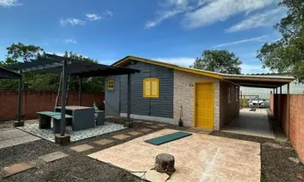Casa para Venda em Torres, Praia Itapeva, 1 dormitório, 1 suíte, 2 banheiros, 2 vagas