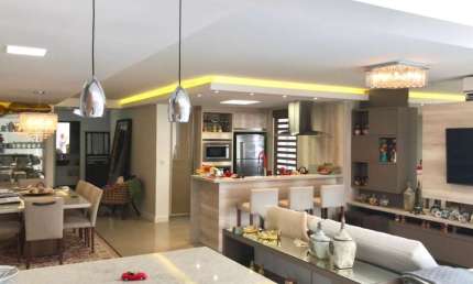 Apartamento para Venda em Torres, Praia Grande, 4 dormitórios, 4 suítes, 5 banheiros, 2 vagas