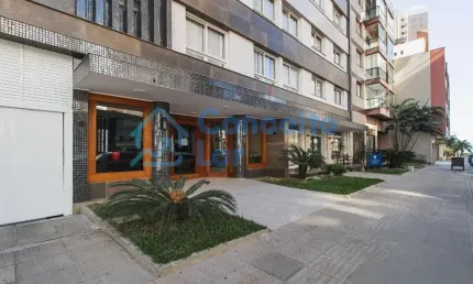Apartamento para Venda em Torres, Centro, 4 dormitórios, 1 suíte, 3 banheiros, 1 vaga