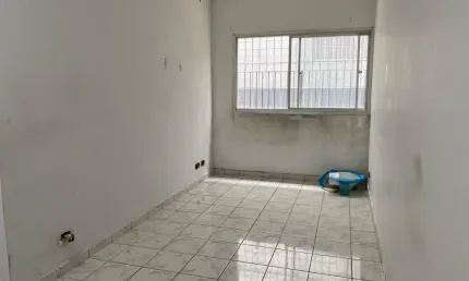 OPORTUNIDADE! Apartamento TÉRREO - Bairro Parque Santo Antônio / Guarulhos