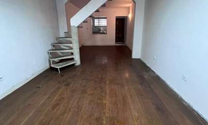 Casa com 2 quartos à venda na Rua Januário Bonanato, 38, Vila Augusta, Guarulhos