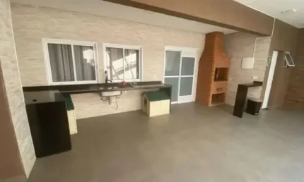 Imóvel de alto padrão na Aclimação: casa com 3 suítes, 5 vagas e 300m² em São Paulo-SP!