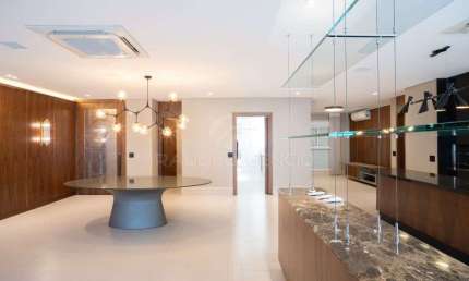 LANDMARK | 214 M2 | 2 SUITES | 3 VAGAS DE GARAGEM |