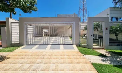 Casa com 3 quartos à venda na Rua Castro Alves, 254, Jardim Shangri la, Londrina, 362 m2 por R$ 1.800.000