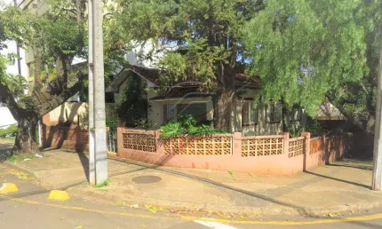 Casa Comercial de esquina no centro de Londrina para locacao ou venda