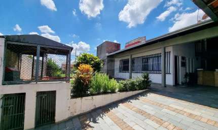 Casa com 4 quartos à venda na Rua Augusto Severo, 242, Santos Dumont, Londrina