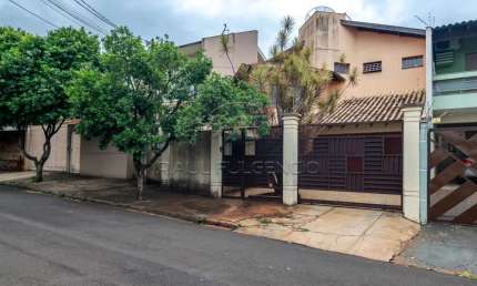 Casa com 3 quartos à venda na Rua Shangai, 126, Cláudia, Londrina