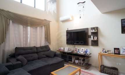 Casa com 3 quartos à venda na Rua Ruy Neves Ribas, 136, Parque Residencial Alcântara, Londrina