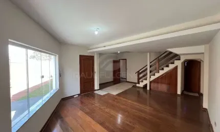 Sobrado Proximo Av Jk e Rua Goias Comercial ou Residencial
