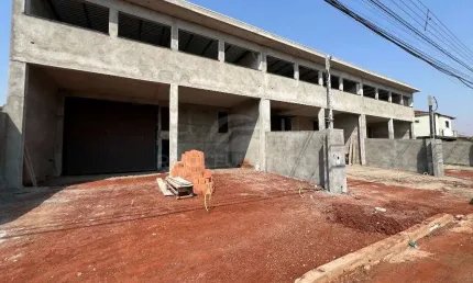 Excelente Barracao Comercial para Alugar no Portal de Versalhes 1 em Londrina