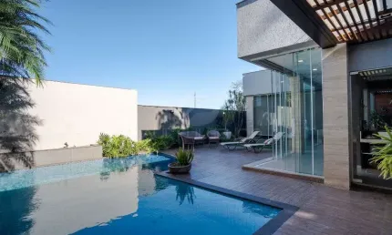 Sobrado de luxo com 4 dormitorios no condominio esperanca em londrina