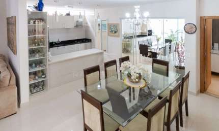 Casa em condomínio fechado com 3 quartos à venda na Alameda Margarida Nagib Ozi Badin, 50, Conjunto Residencial Vivendas do Arvoredo, Londrina