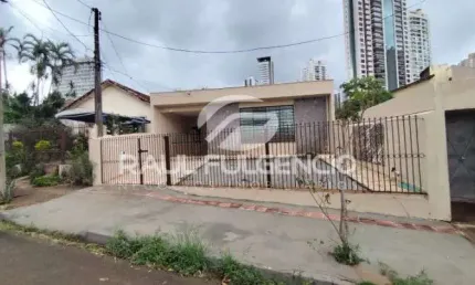 Casa com 3 quartos para alugar na Rua Manágua, 25, Arco Íris, Londrina