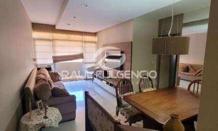 Apartamento a Venda no Ed. Vila Bela, 03 quartos sendo 01 suite.