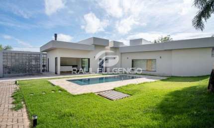 Casa Terrea  com 4 dormitorios no Condominio Estancia Santa Paula em Londrina