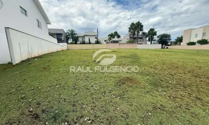 Terreno a venda em condominio exclusivo no Conj Res Vivendas do Arvoredo, Londrina