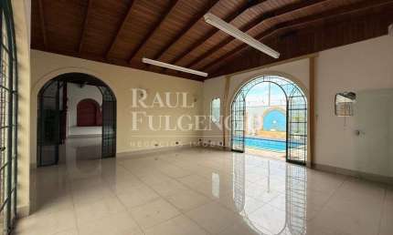 Casa com 1 quarto para alugar na Avenida Santos Dumont, 1490, Boa Vista, Londrina