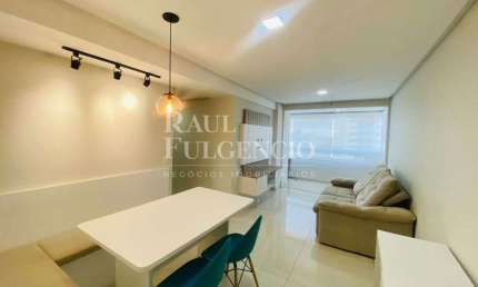 Apartamento para locacao no Ed. Prince Albert no Centro