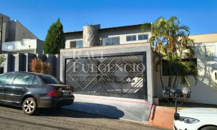 Casa com 4 quartos para alugar na Rua Raja Gabaglia, 467, Quebec, Londrina