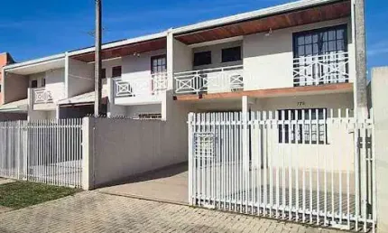 Sobrado com 3 dormitórios à venda, 169 m² por R$ 699.000,00 - São Pedro - São José dos Pinhais/PR