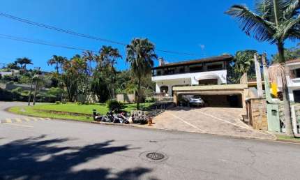 Casa em condomínio fechado com 4 quartos para alugar no Centro, Itapecerica da Serra 