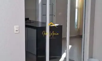 Casa em condomínio fechado com 3 quartos à venda na rua vladimir seneme, 165, jardim park real, indaiatuba, 100 m2 por r$ 805.000