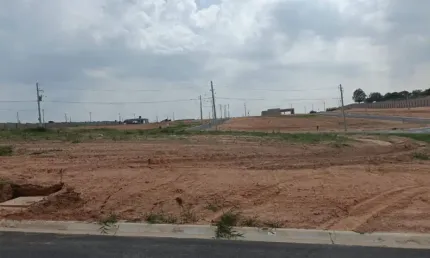 Lote com 300 m em condomínio Jardim Belmonte aceita permuta em Indaiatuba SP