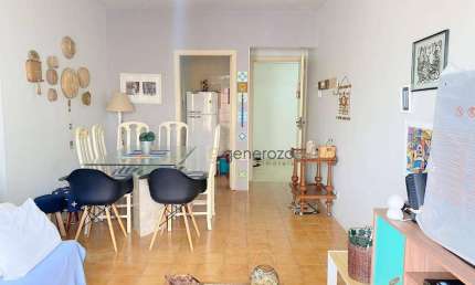 Apartamento na praia do Tombo, 02 dormitórios, 01 vaga de garagem
