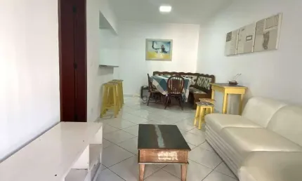 Apartamento para venda na praia das Pitangueiras, 02 dormitórios, com sacada, 02 vagas e lazer