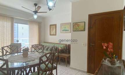 Apartamento para venda na praia das Pitangueiras, 02 dormitórios, com sacada e 01 vaga de garagem