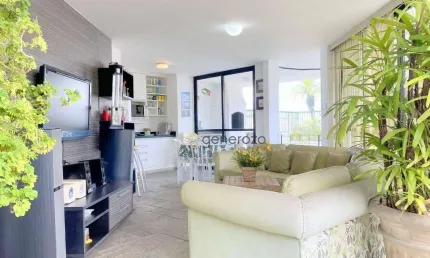 Cobertura duplex na praia de Pitangueiras, 03 suítes, 02 vagas