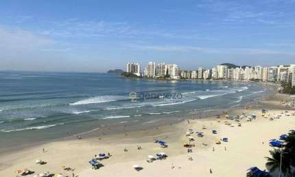 Apartamento frente à praia de Pitangueiras, 03 dormitórios, 01 vaga, sacada