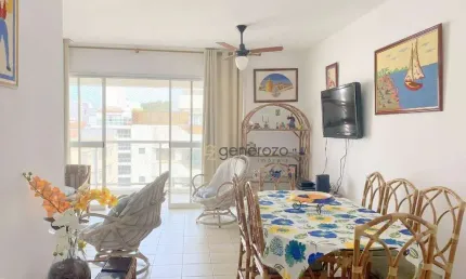 Apartamento à venda na praia das Pitangueiras, 02 dormitórios, 02 vagas, próximo à praia