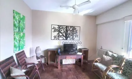 Apartamento á venda na praia das pitangueiras, 03 dormitórios, 01 vaga de garagem.
