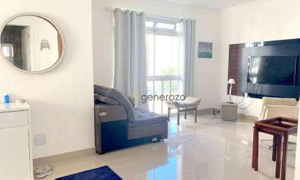 Apartamento à venda na praia de Pitangueiras, 04 dormitórios, 01 vaga, próximo à praia