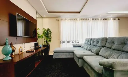 Apartamento a venda na praia das Pitangueiras, 03 dormitórios, com 02 vagas de garagem, e lazer no prédio