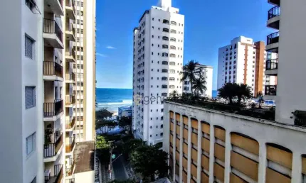 Apartamento a venda na praia das pitangueiras, 03 dormitórios, 01 vaga de garagem, com lazer no prédio