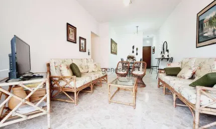 Apartamento a venda na praia das Pitangueiras, 03 dormitórios, 02 vagas e lazer no prédio