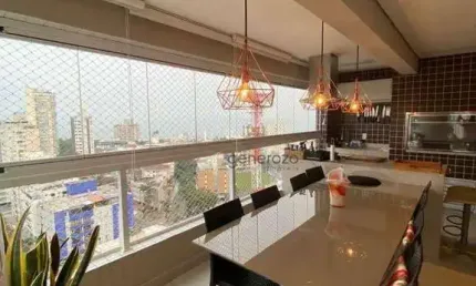 Apartamento a venda na praia das astúrias, varanda gourmet, 03 dormitórios, com 02 vagas de garagem