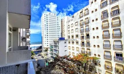 Apartamento à venda 3 dormitórios, 01 vaga de garagem na quadra da praia.