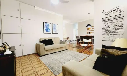 Apartamento a venda na praia das Pitangueiras, 04 dormitórios,01 vaga de garagem, na quadra da praia