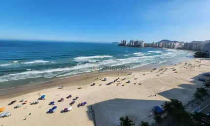 Apartamento a venda na praia das pitangueiras, frente ao mar, 02 dormitórios, com vaga de garagem