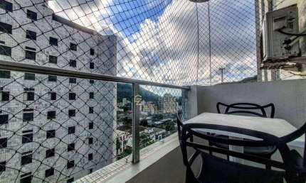 Apartamnento á venda na praia das Pitangueiras 03 quartos 02 vagas a 01 quadra da praia