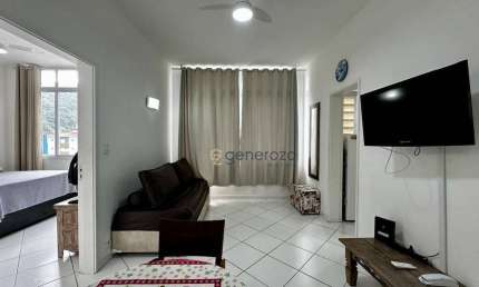 Apartamento a venda na praia das Pitangueiras, 01 dormitório, a 02 quadras da praia