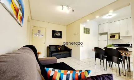 Apartamento a venda na praia das Pitangueiras, 01 dormitório, com sacada e garagem
